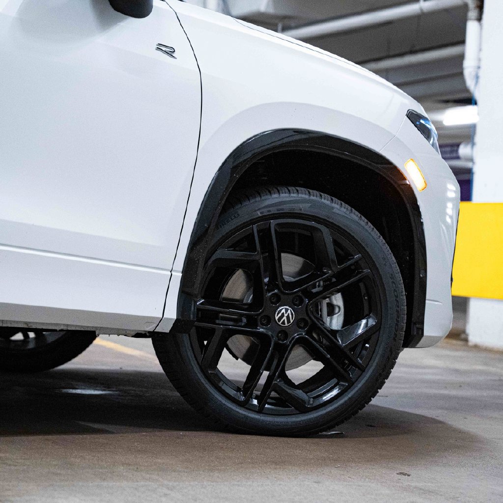 New 2026 Volkswagen Tiguan SE R-Line AWD/4WD image 7