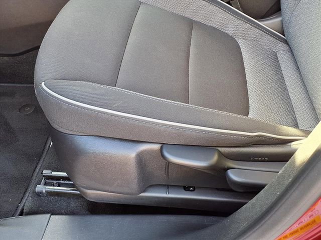 Used 2025 Chevrolet TrailBlazer LT AWD/4WD image 16