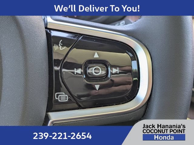Used 2024 Volvo XC60 B5 Ultimate w/ Protection Package Premier AWD/4WD image 26