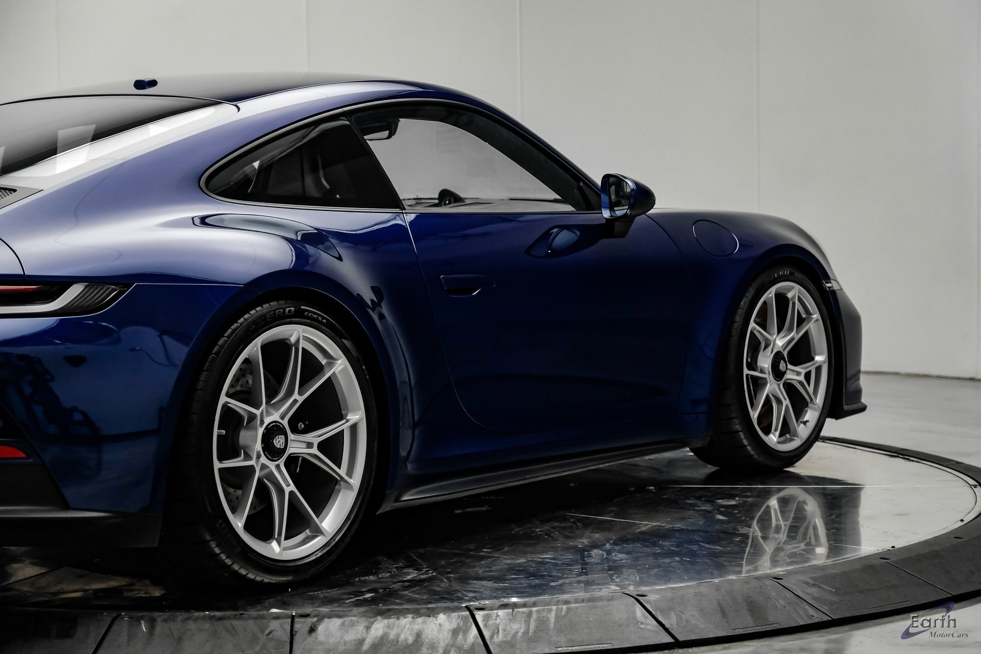 Used 2022 Porsche 911 GT3 RWD image 21