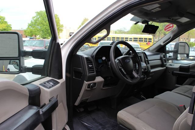 Used 2017 Ford F550 2WD SuperCab Super Duty image 12