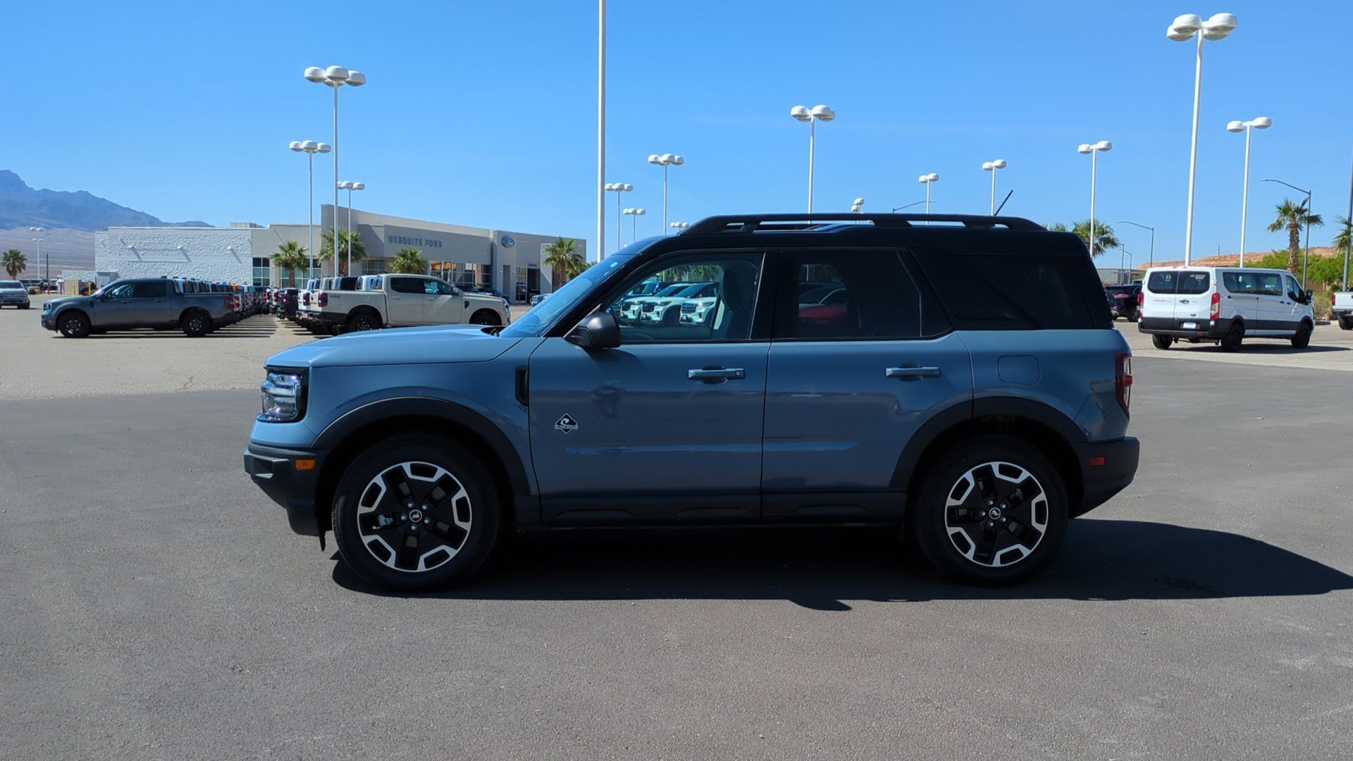 Used 2024 Ford Bronco Sport Outer Banks w/ Tech Package image 7