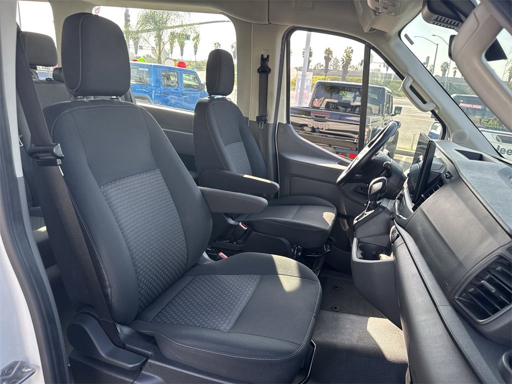 Used 2023 Ford Transit 350 XL image 25