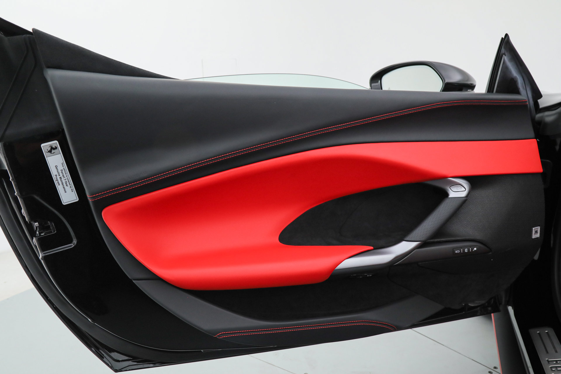 Certified 2025 Ferrari 296 GTS RWD image 43