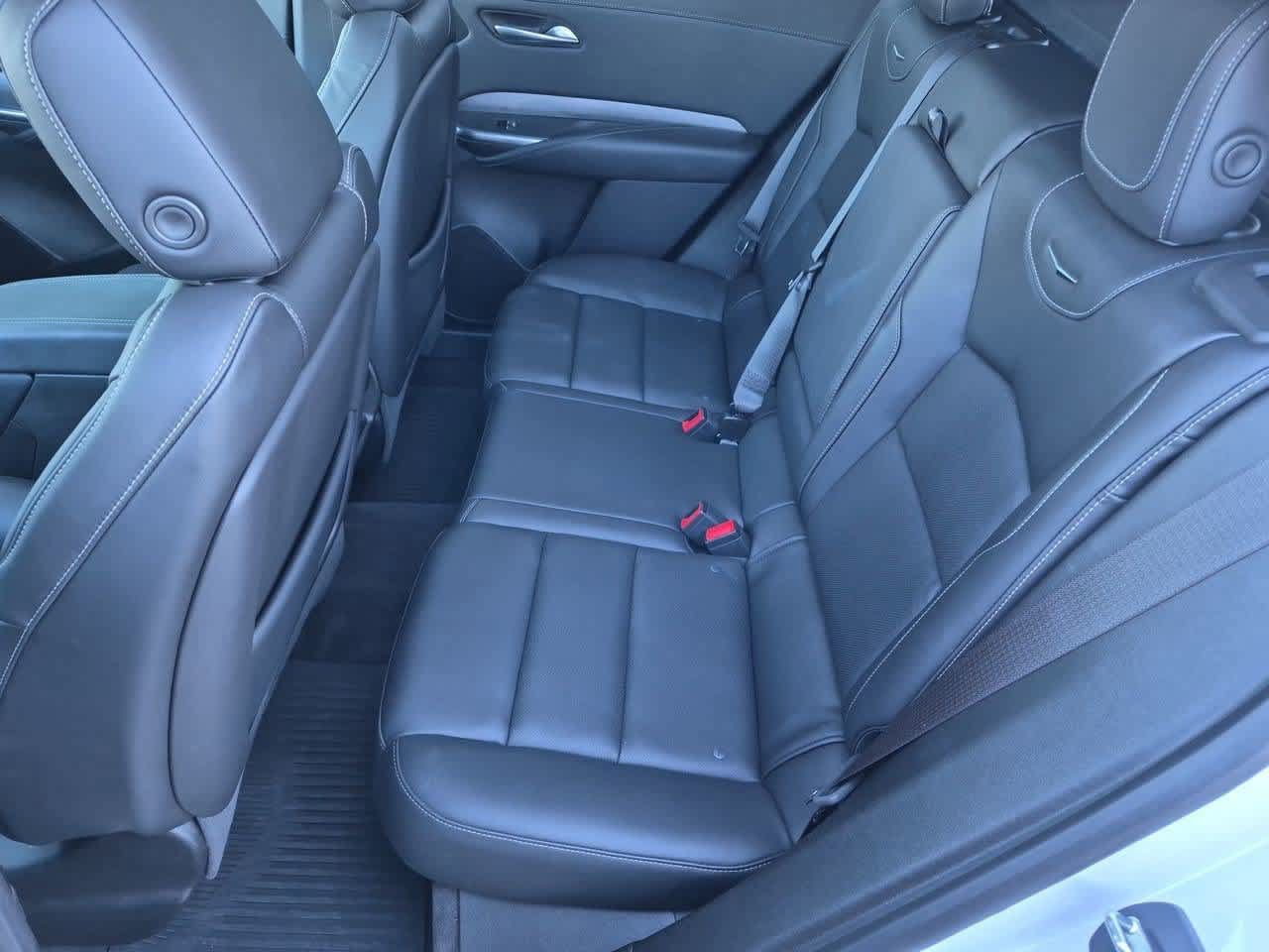 Used 2024 Cadillac XT4 Premium Luxury AWD/4WD image 20