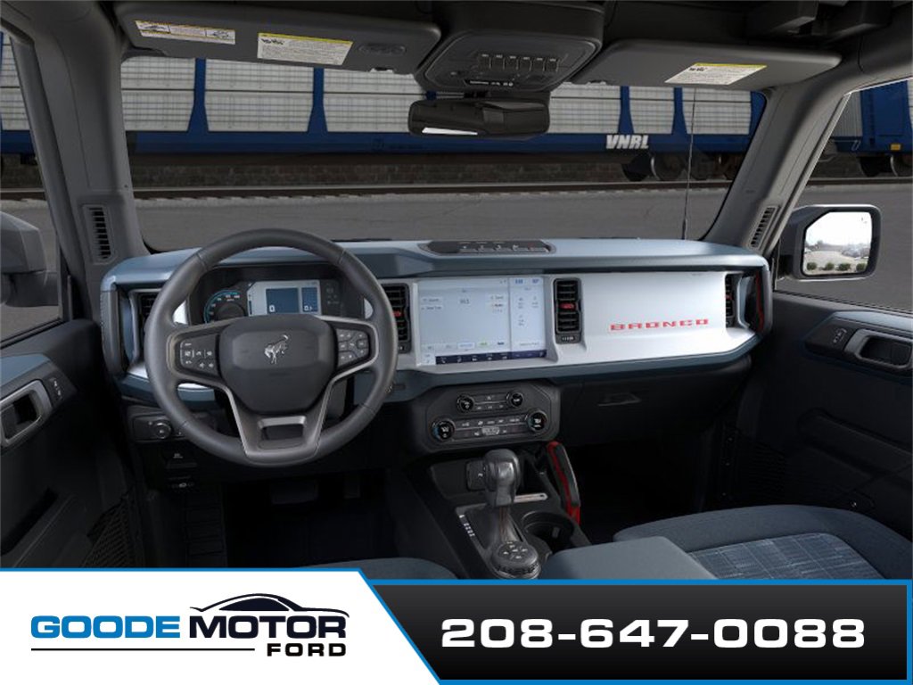 New 2025 Ford Bronco Heritage Edition image 9