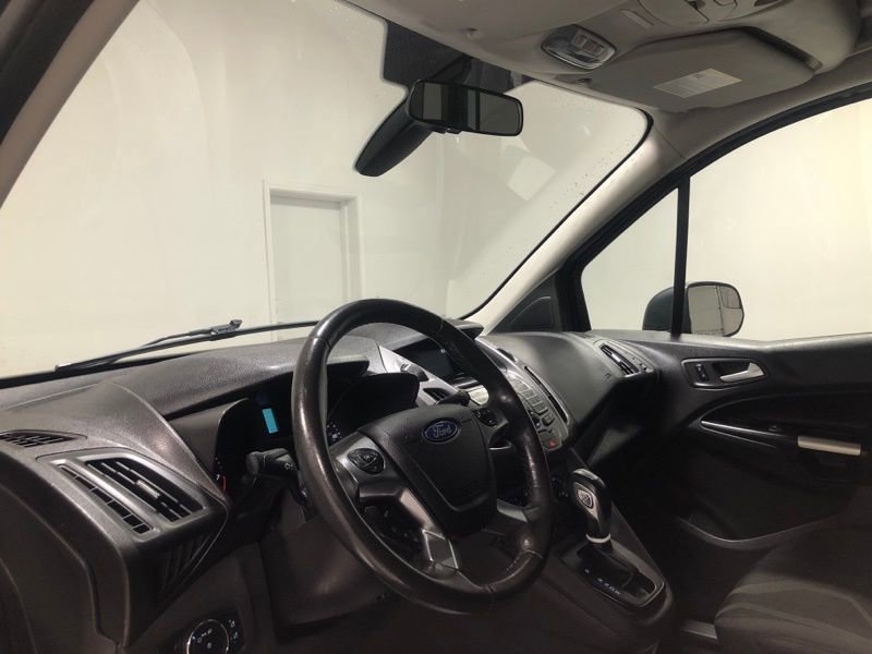 Used 2016 Ford Transit Connect XLT image 18
