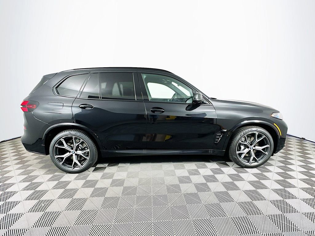 New 2026 BMW X5 xDrive50e w/ M Sport Package image 10