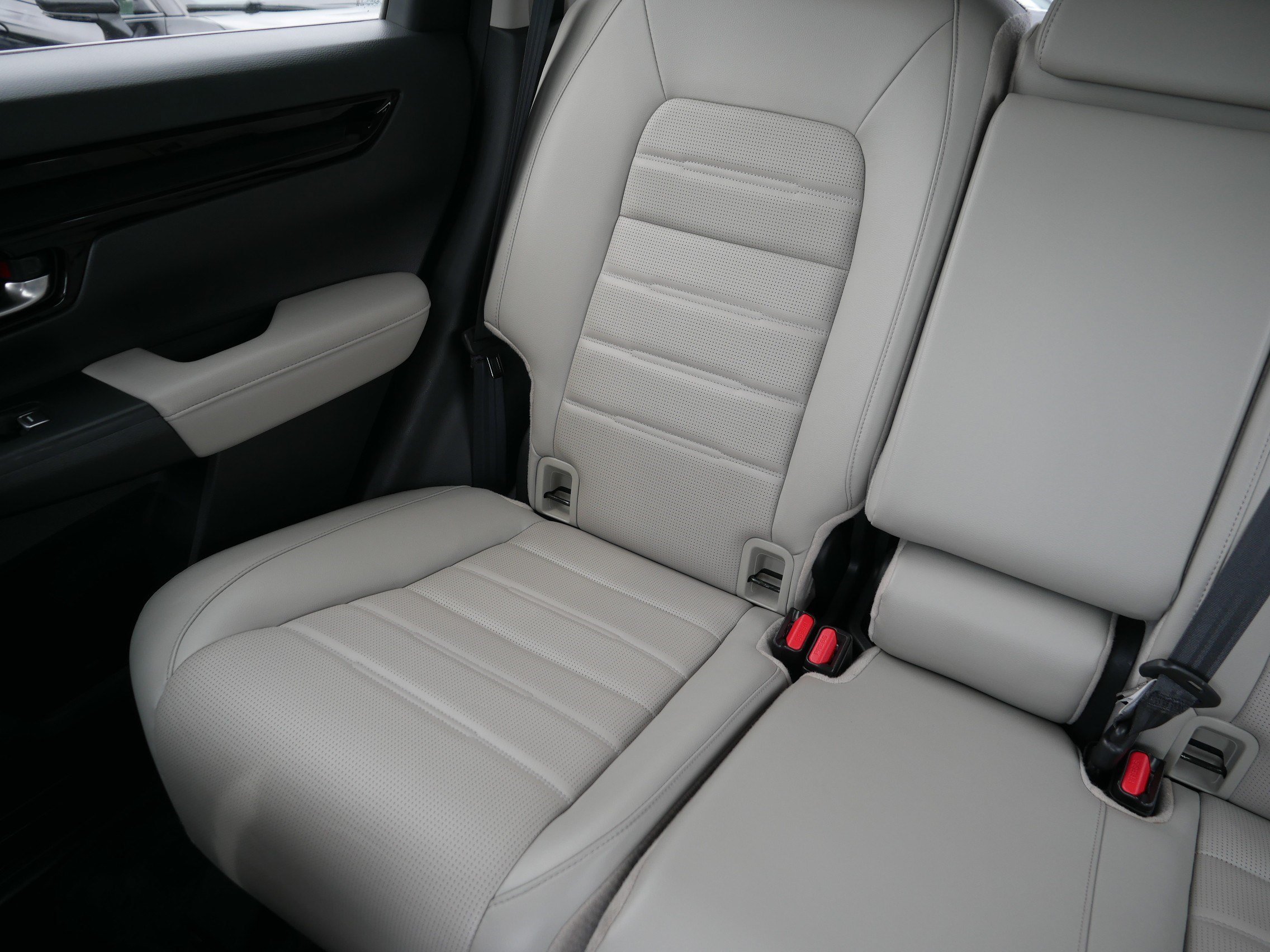 Used 2025 Honda CR-V EX-L image 12