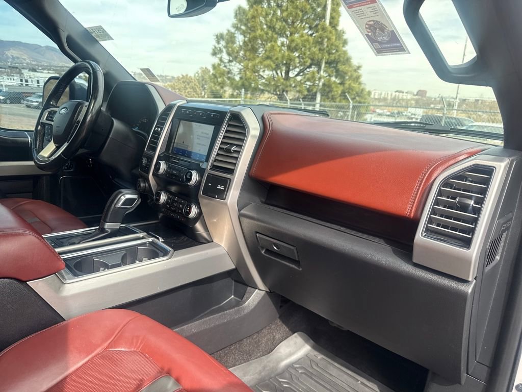 Certified 2019 Ford F150 Platinum w/ Equipment Group 701A Luxury image 28