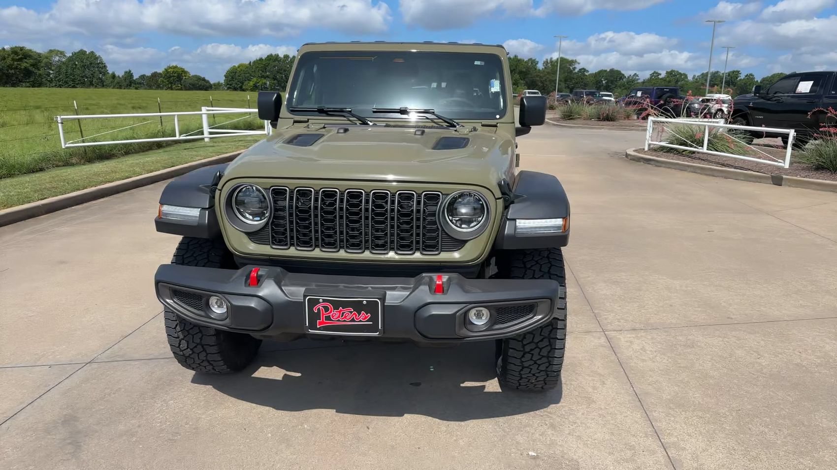 Used 2026 Jeep Gladiator Rubicon AWD/4WD image 4