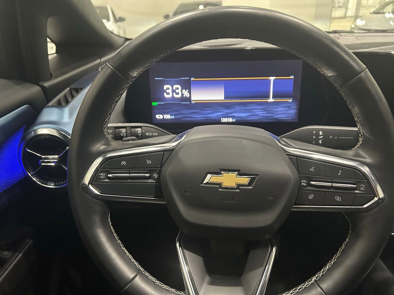 Used 2024 Chevrolet Equinox EV LT image 17