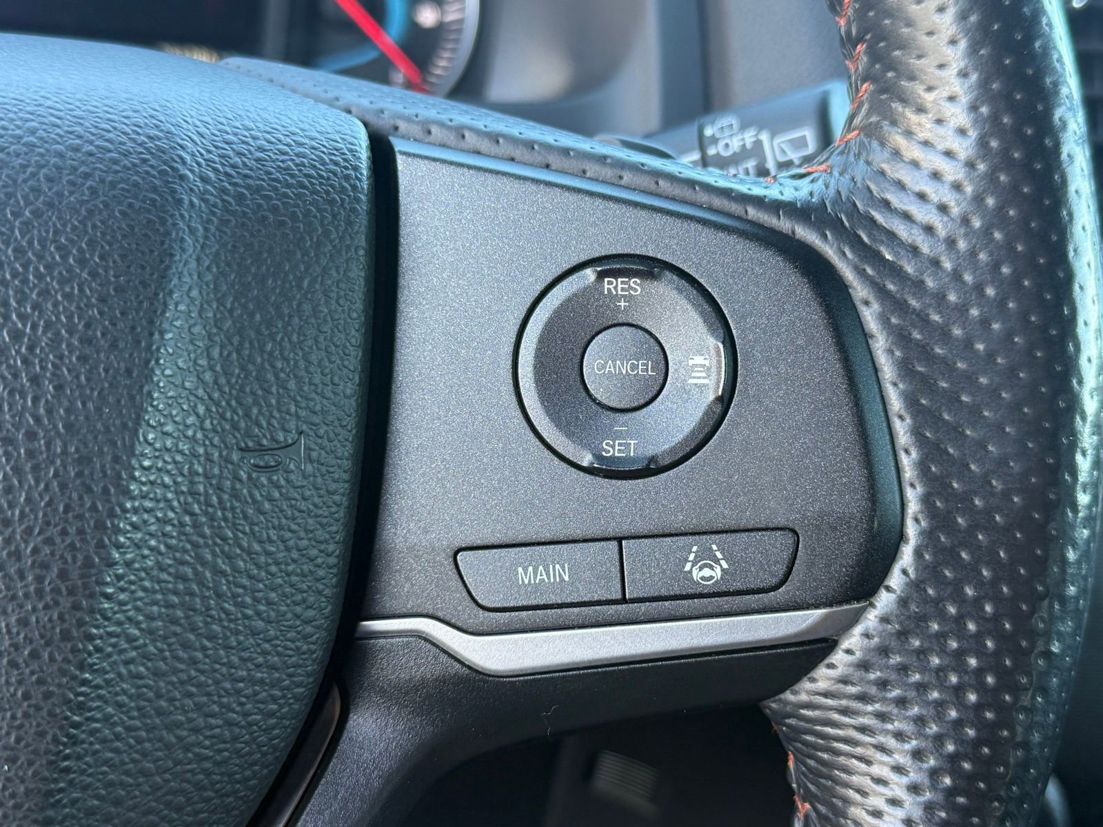 Used 2022 Honda Pilot TrailSport image 28