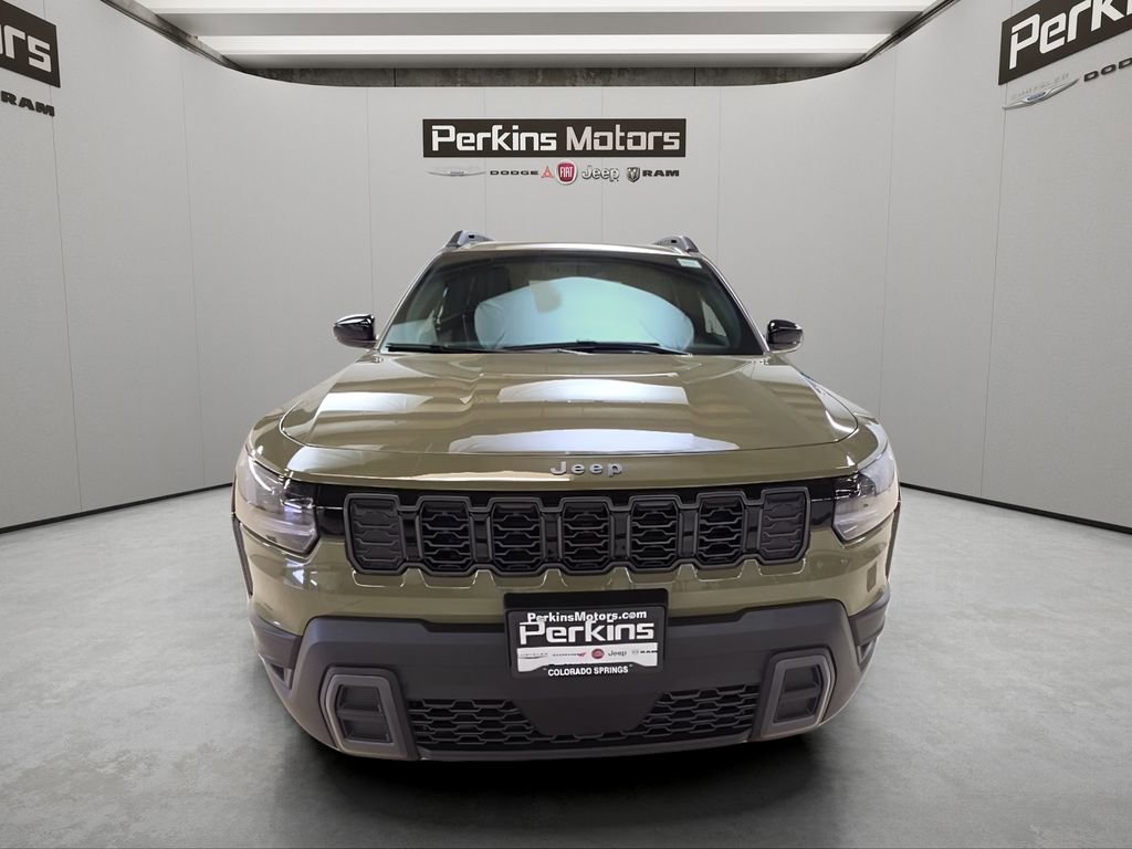 New 2026 Jeep Cherokee Laredo image 11