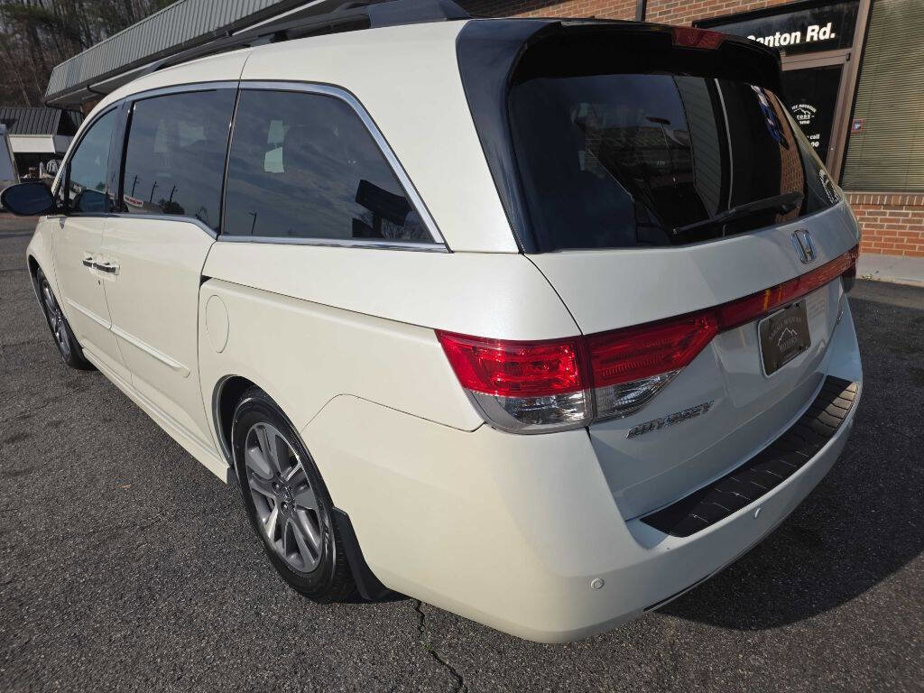 Used 2015 Honda Odyssey Touring Elite image 3