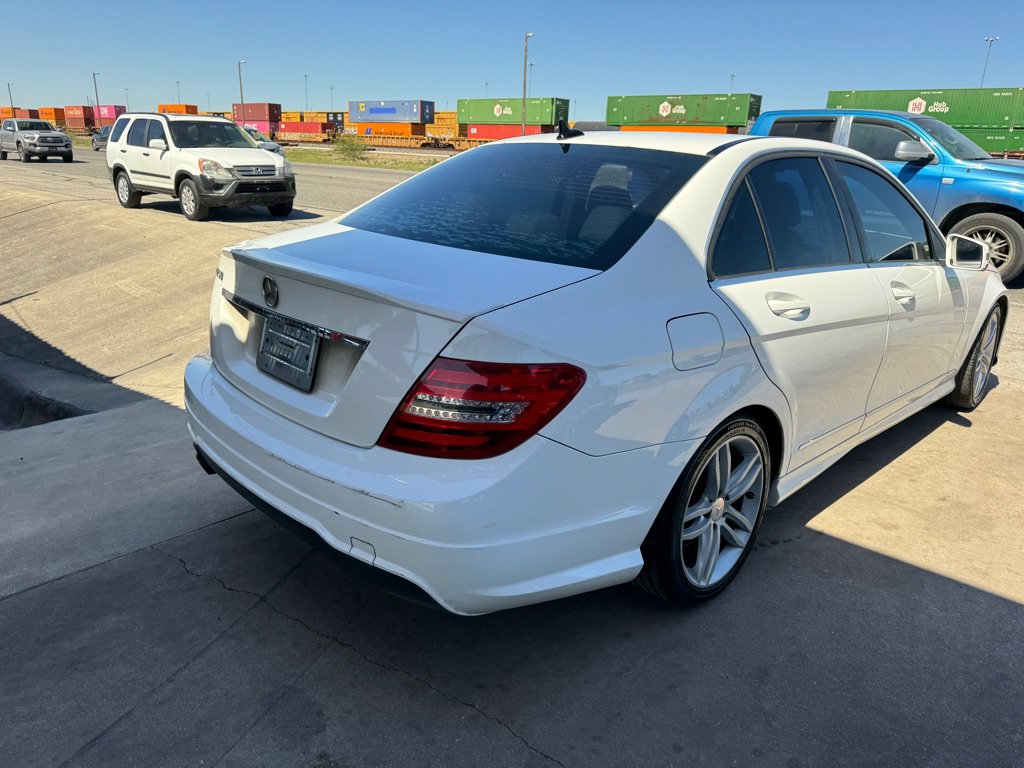 Used 2013 Mercedes-Benz C 250 C250 w/ Multimedia Pkg image 38
