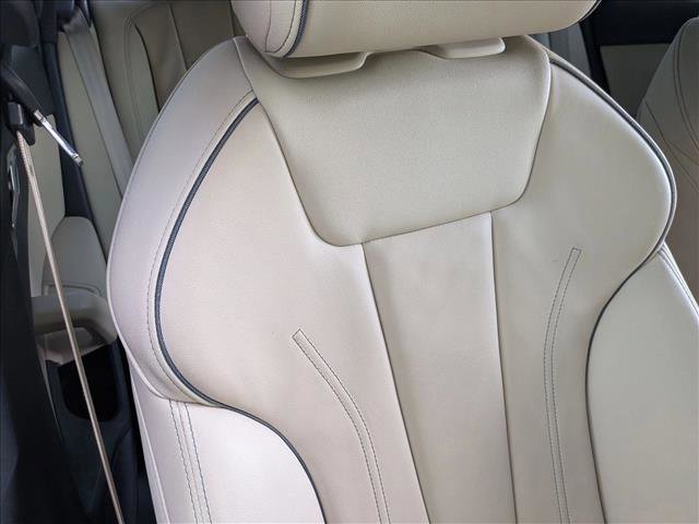 Used 2023 Audi A4 2.0T Premium w/ Convenience Package image 17