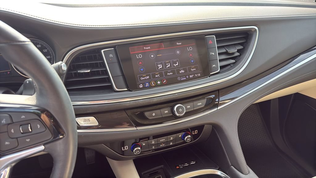 Used 2024 Buick Enclave Essence FWD image 20