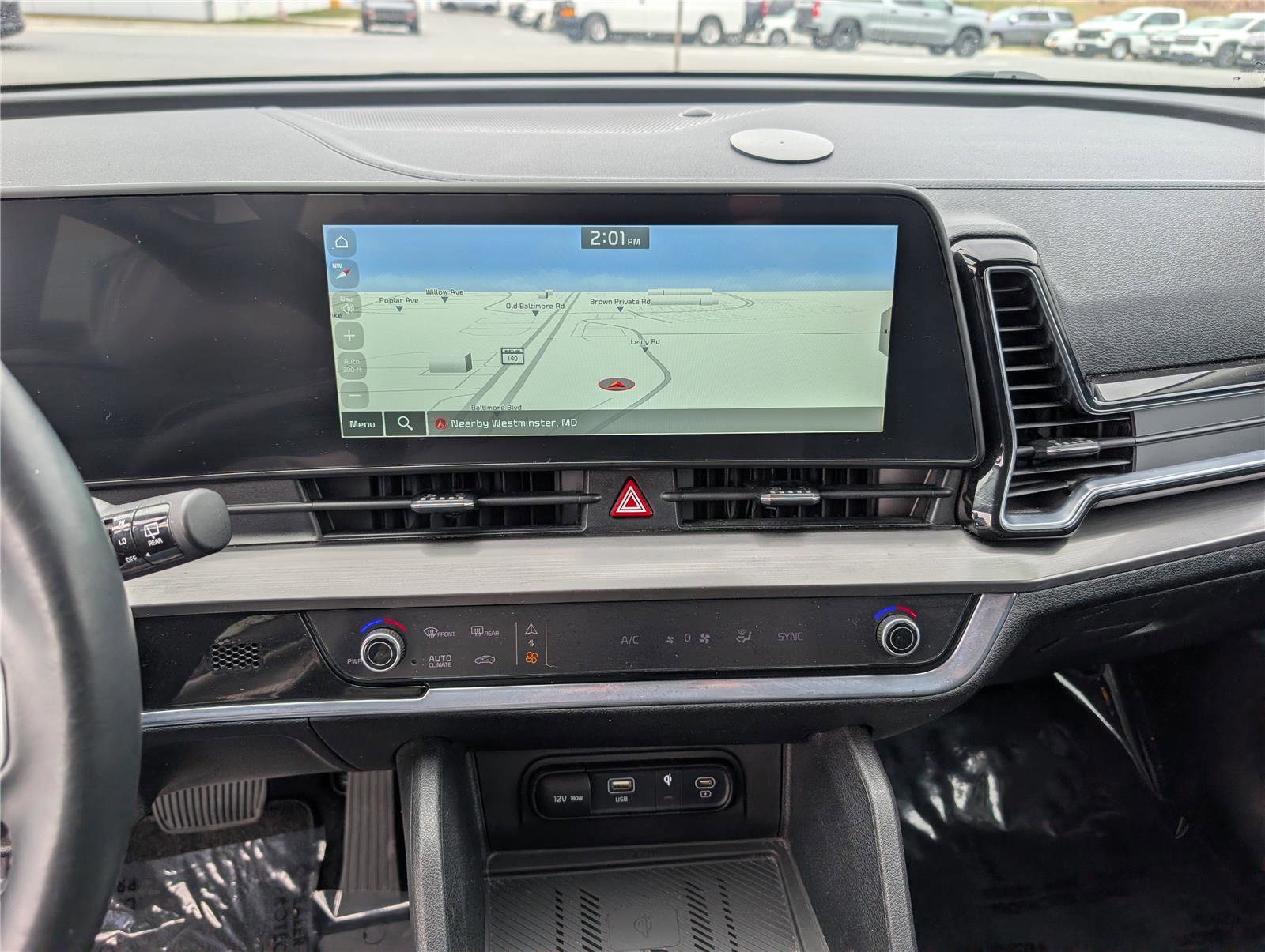 Used 2023 Kia Sportage EX AWD/4WD image 16