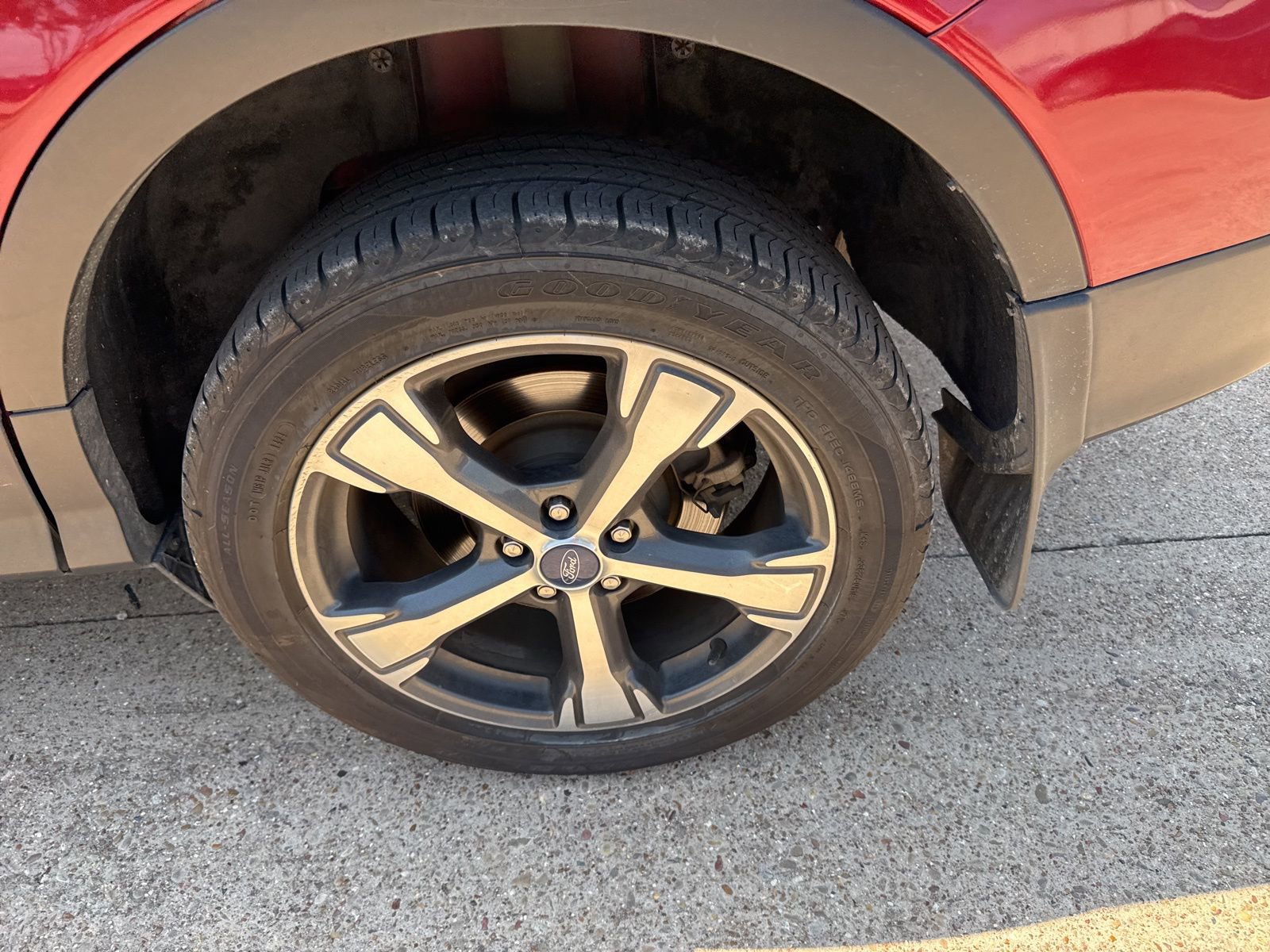 Used 2018 Ford Escape SEL w/ Ford Safe & Smart Package AWD/4WD image 10