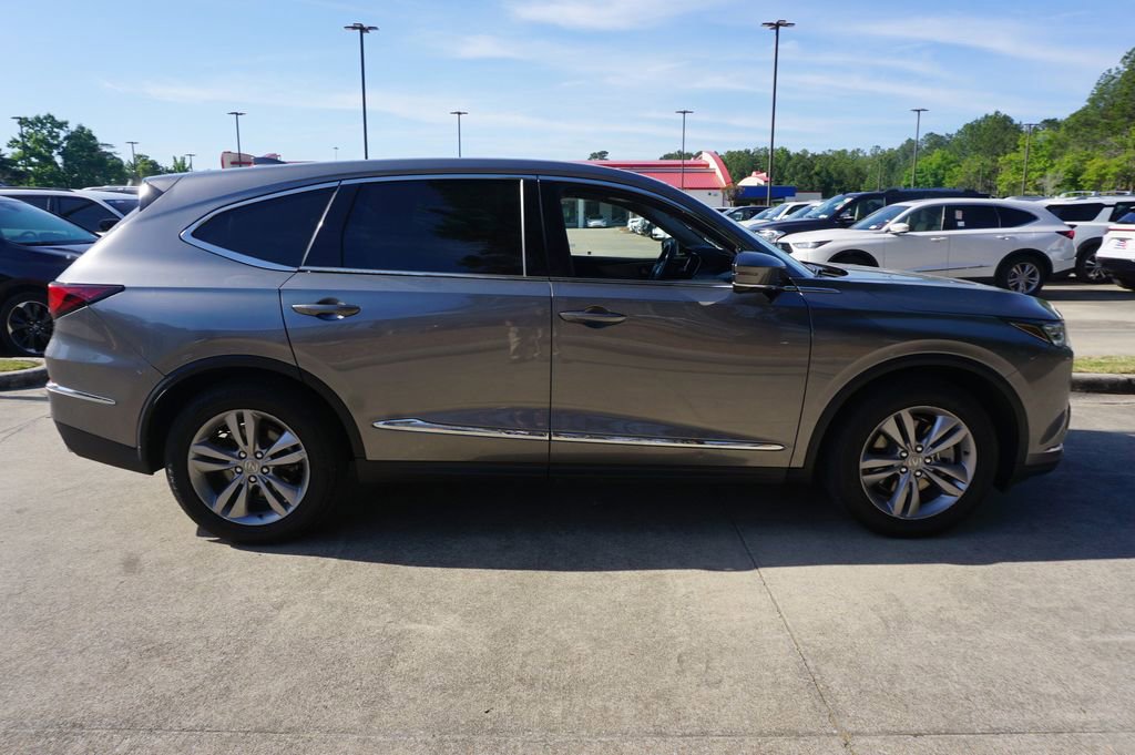 Used 2023 Acura MDX SH-AWD image 24