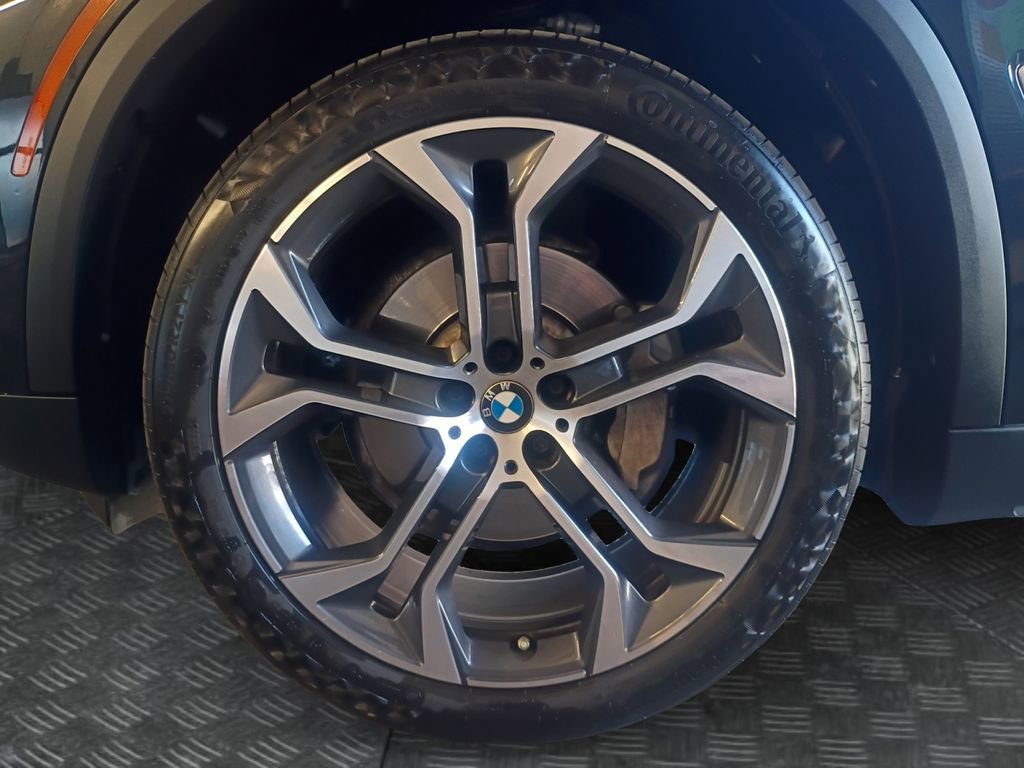 Used 2021 BMW X5 sDrive40i w/ Premium Package 3 image 23