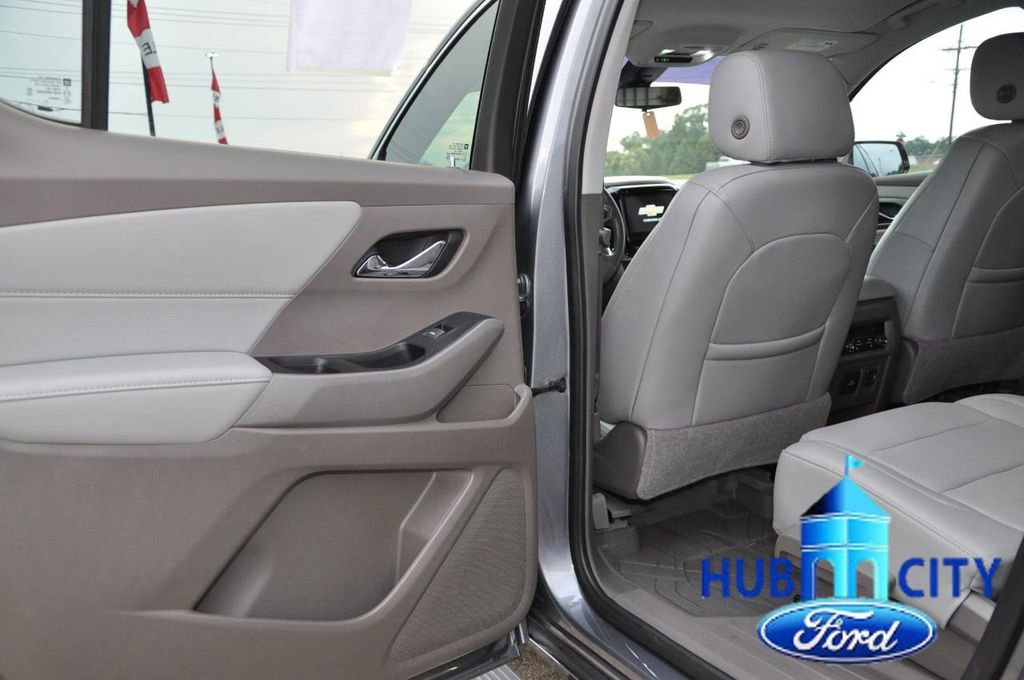 Used 2020 Chevrolet Traverse Premier image 13