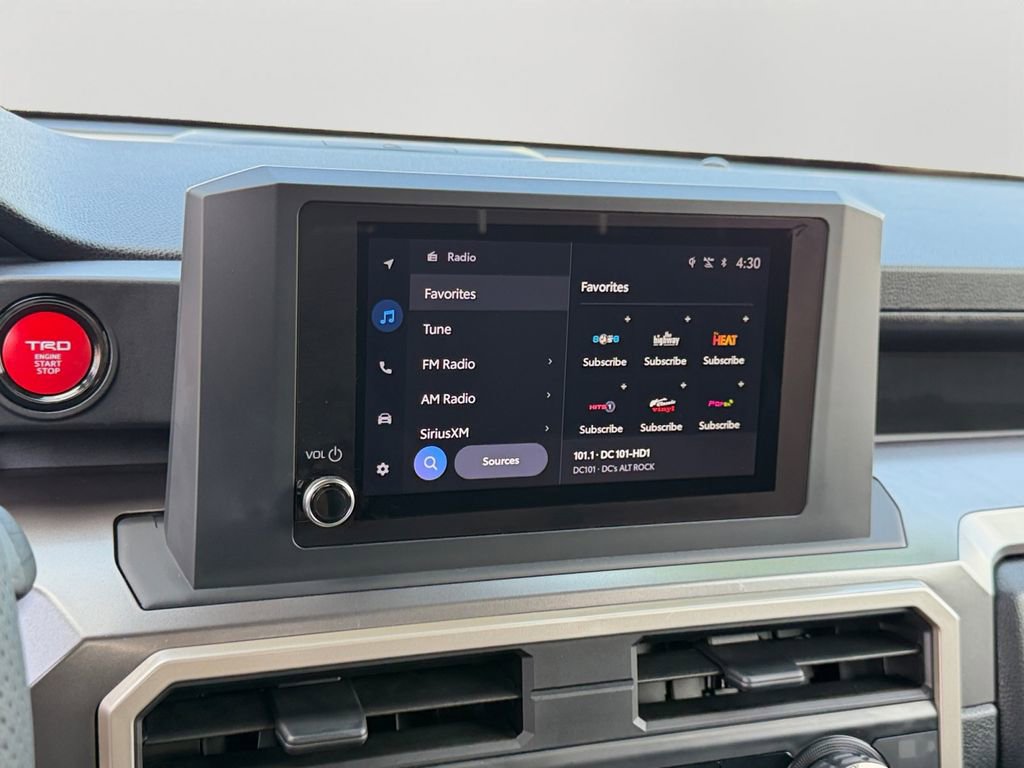 Used 2025 Toyota Tacoma TRD Off-Road w/ TRD Off Road Upgrade Package AWD/4WD image 18