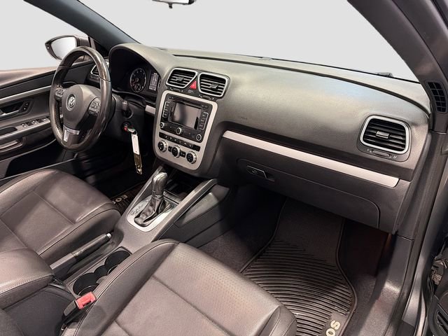 Used 2014 Volkswagen Eos Komfort FWD image 22