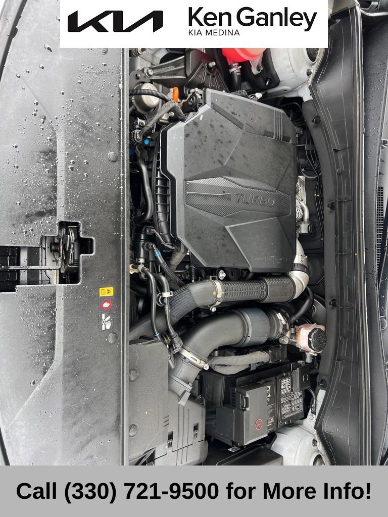 Certified 2022 Kia Sorento EX w/ Panoramic Sunroof Package image 62