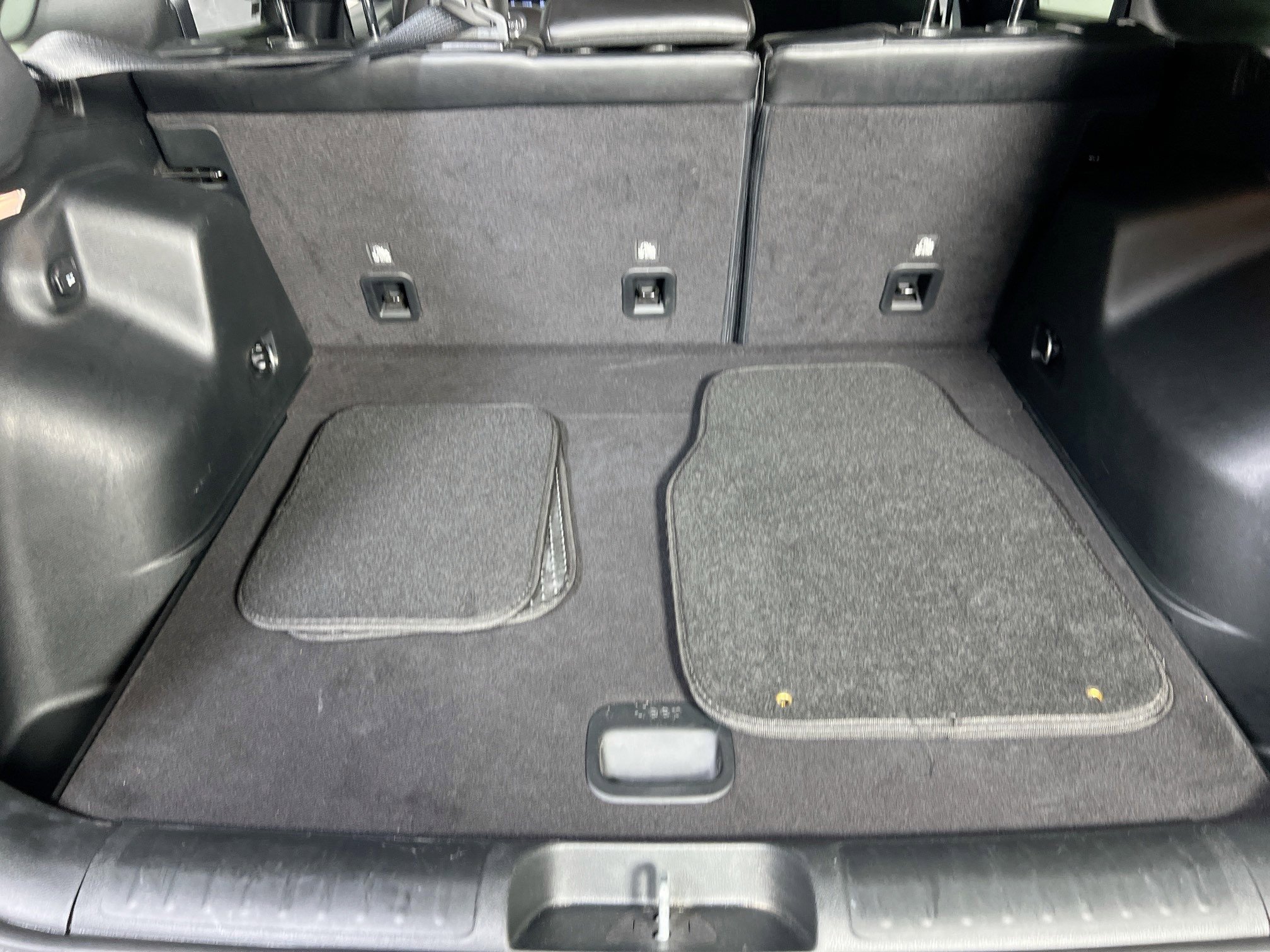 Used 2022 Jeep Cherokee Trailhawk image 24