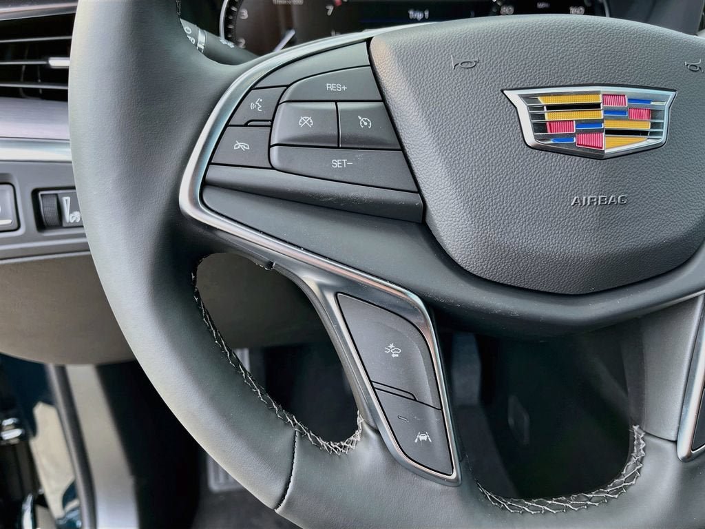 New 2026 Cadillac XT5 Luxury AWD/4WD image 18