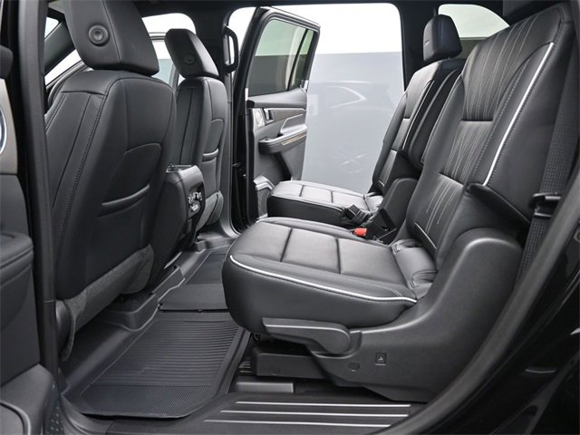 New 2026 Buick Enclave Avenir w/ Super Cruise Package image 13