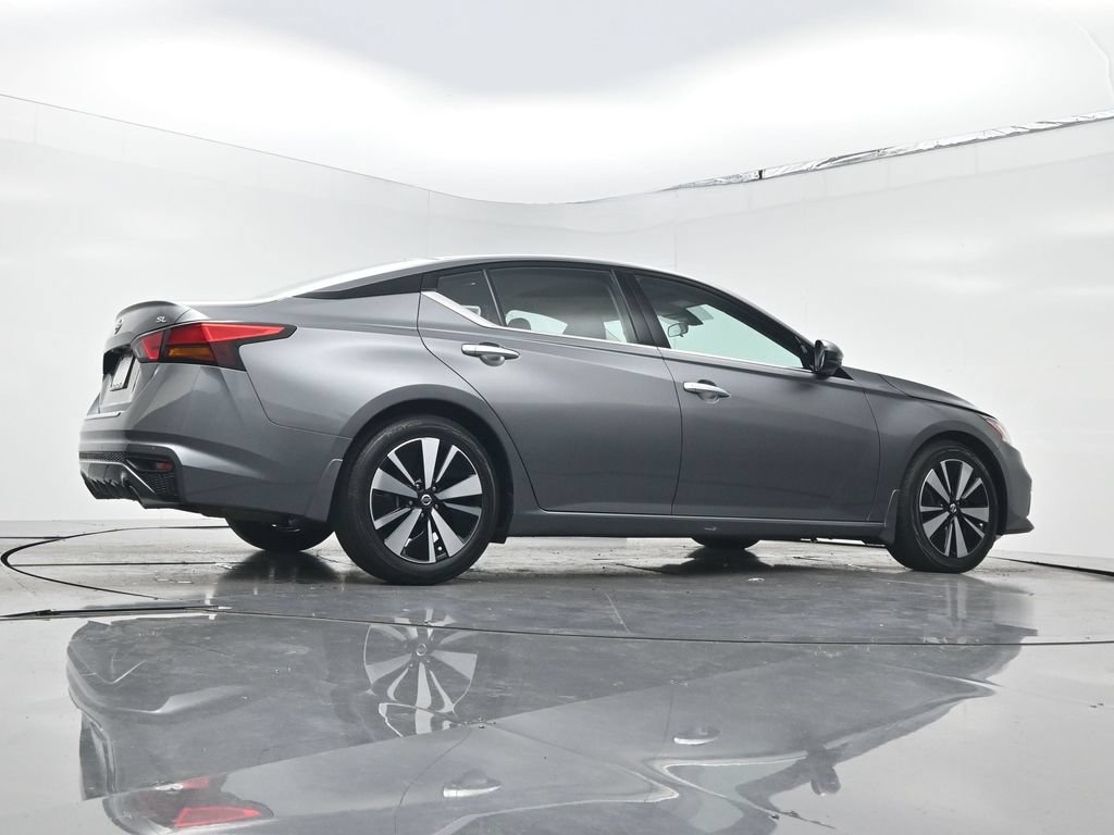 Used 2022 Nissan Altima 2.5 SL FWD image 23