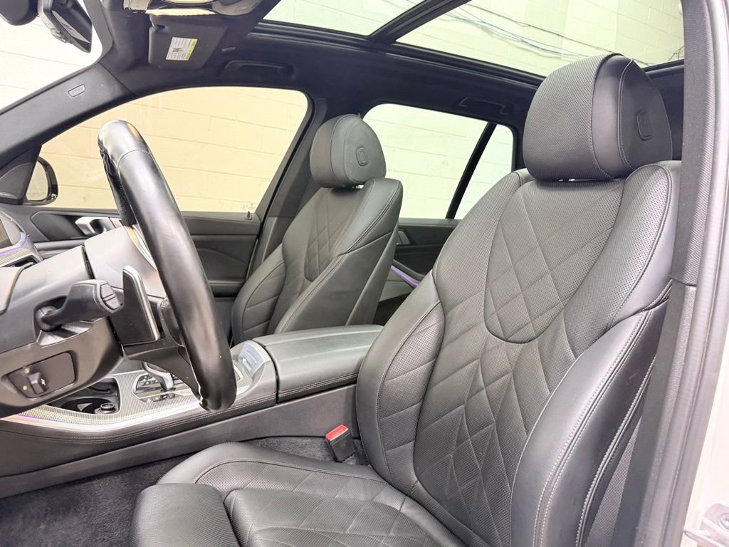 Used 2023 BMW X5 xDrive40i w/ M Sport Package image 19