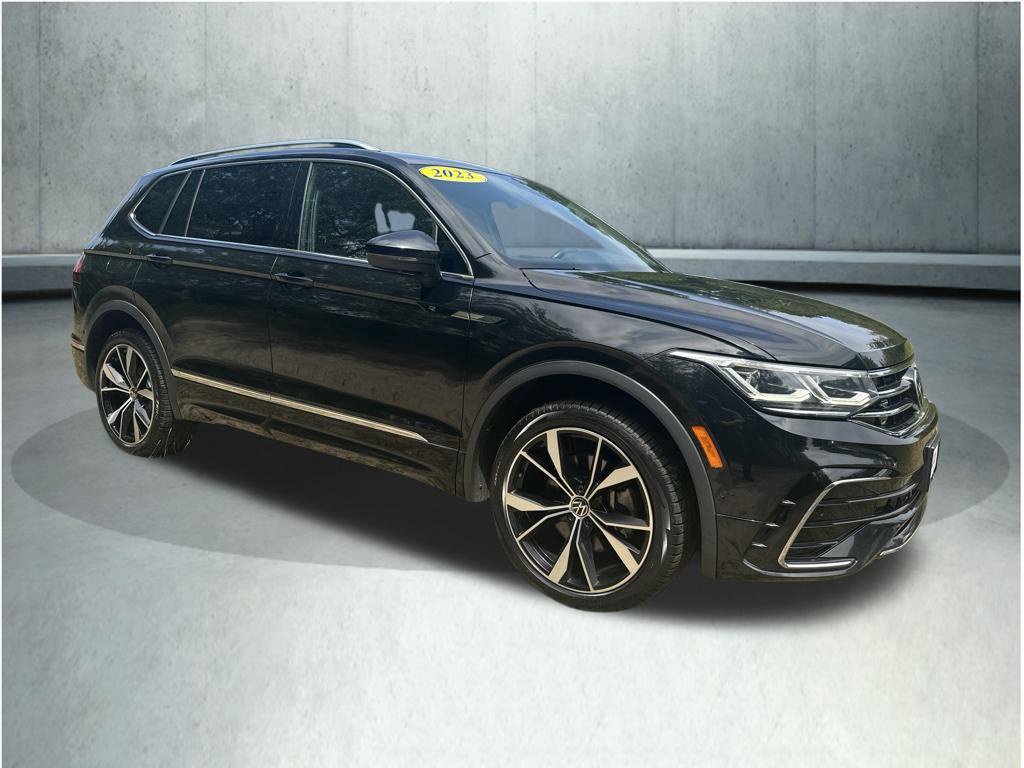Used 2023 Volkswagen Tiguan SEL R-Line AWD/4WD image 7