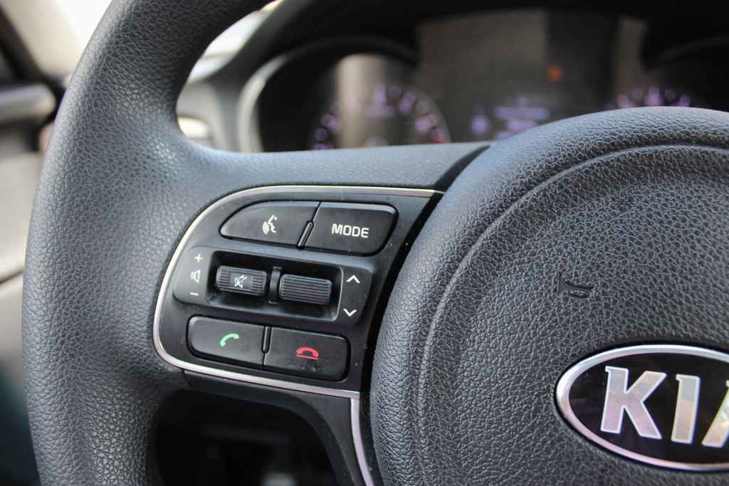 Used 2016 Kia Optima LX image 16