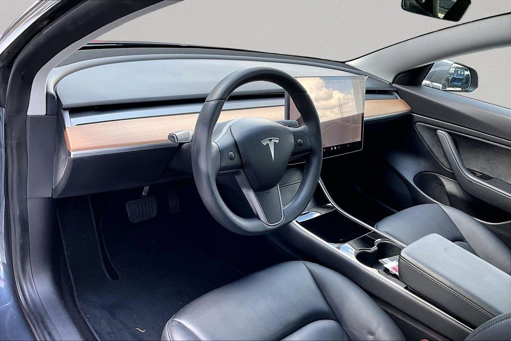Used 2020 Tesla Model 3 Long Range image 17