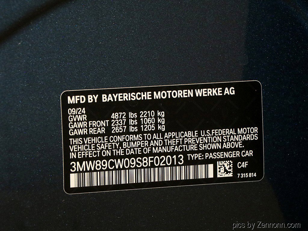 Used 2025 BMW 330i xDrive Sedan w/ M Sport Package image 26