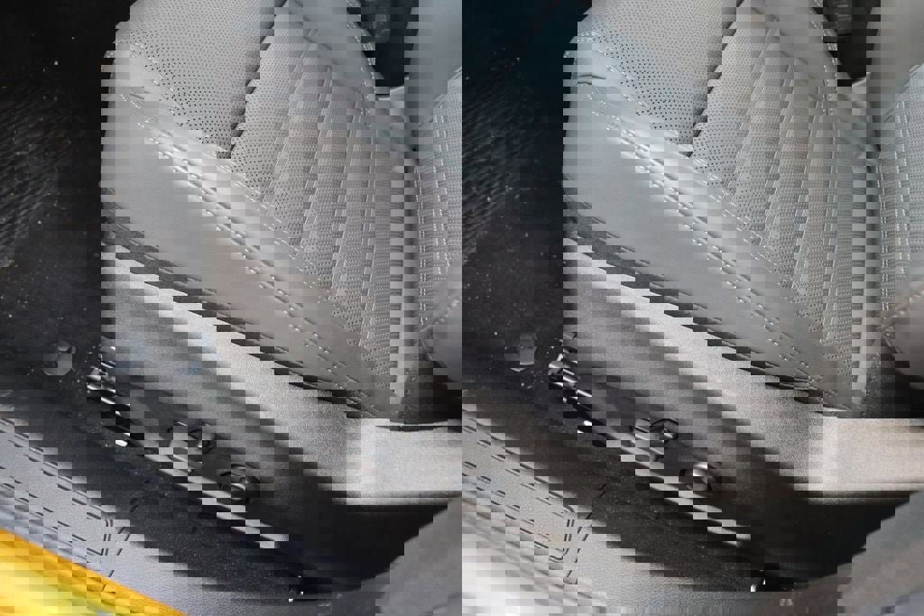 New 2024 Dodge Hornet R/T Plus w/ R/T Blacktop Package image 12