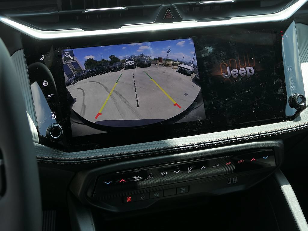 New 2026 Jeep Cherokee Limited AWD/4WD image 16