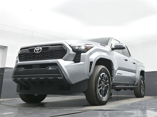 Used 2025 Toyota Tacoma TRD Sport image 46