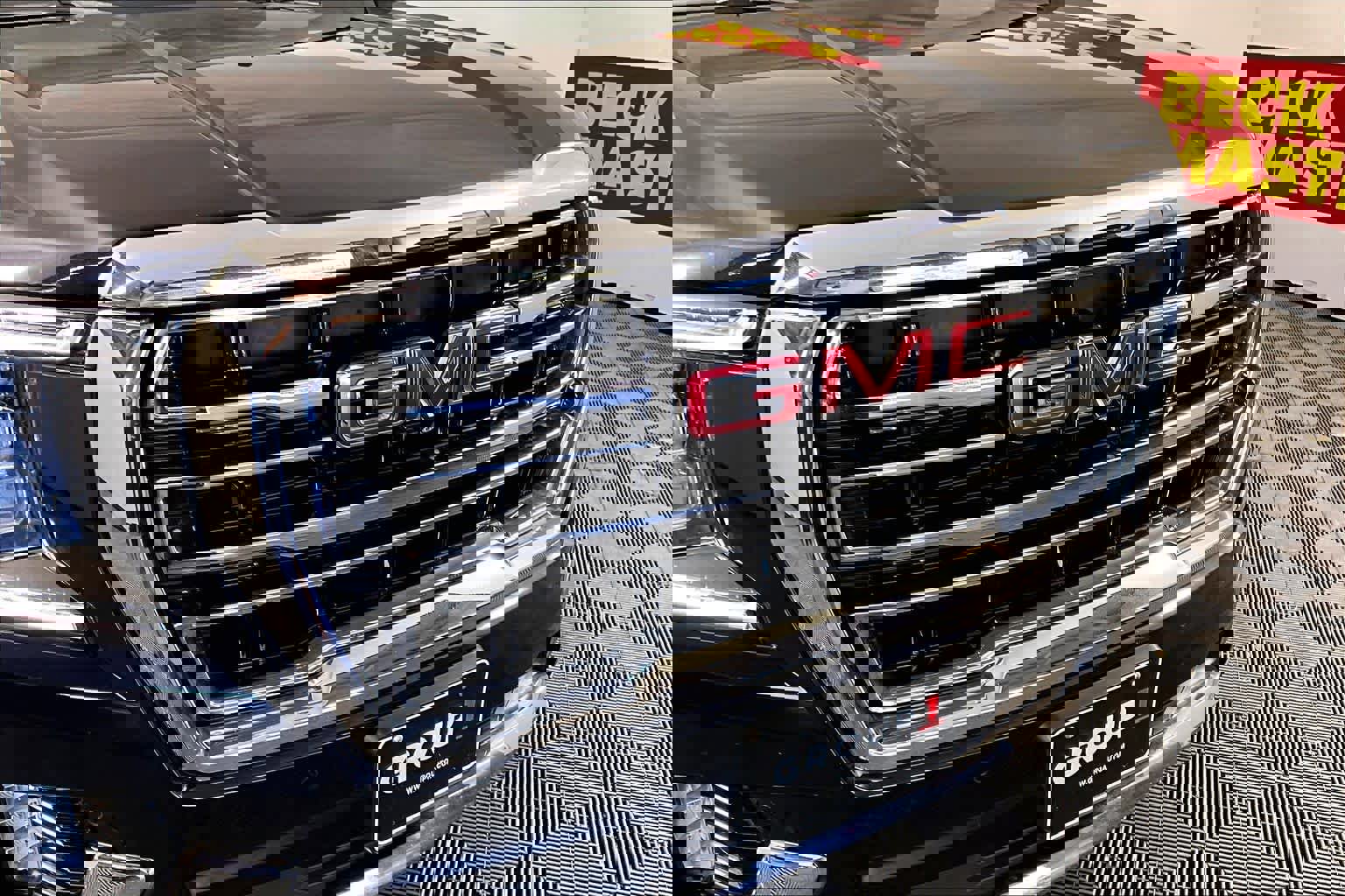 Used 2021 GMC Yukon SLT w/ SLT Luxury Package image 27