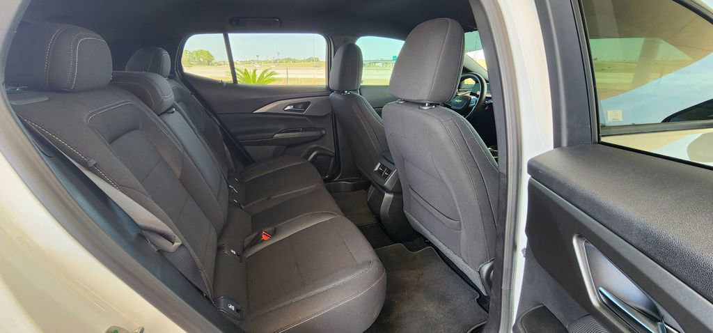 Used 2026 Chevrolet Equinox EV LT image 18