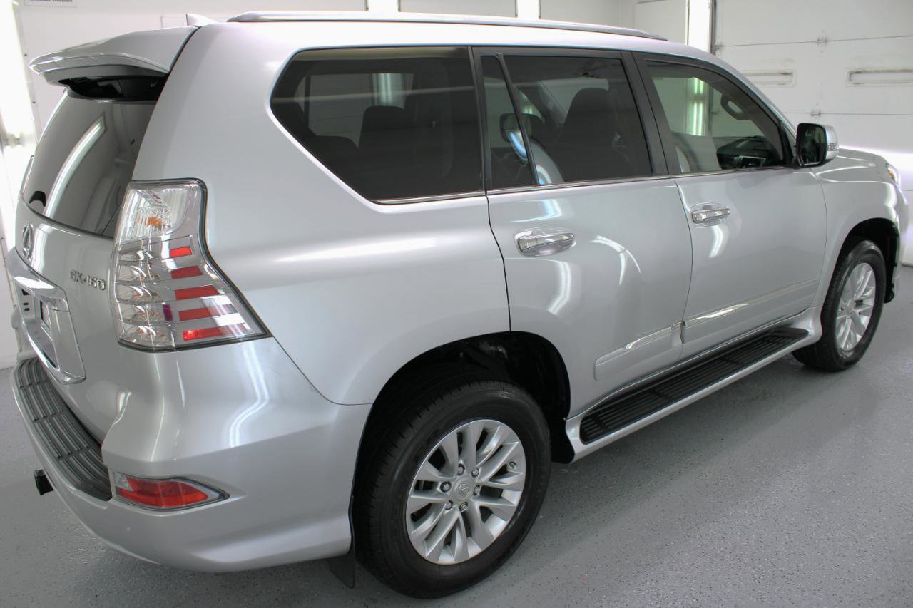 Used 2018 Lexus GX 460 Premium w/ Premium Package AWD/4WD image 10