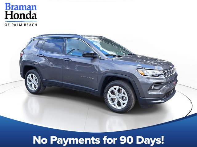 Used 2024 Jeep Compass Latitude