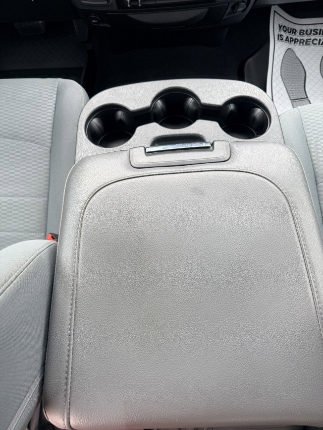 Used 2018 RAM 2500 Tradesman w/ Chrome Appearance Group image 10