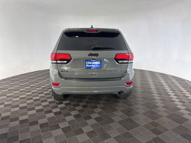Used 2020 Jeep Grand Cherokee Altitude AWD/4WD image 6
