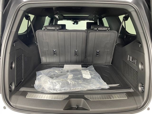 New 2026 GMC Yukon XL Denali w/ Denali Reserve Package AWD/4WD image 15