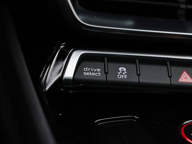 Certified 2023 Audi e-tron GT Premium Plus AWD/4WD image 38